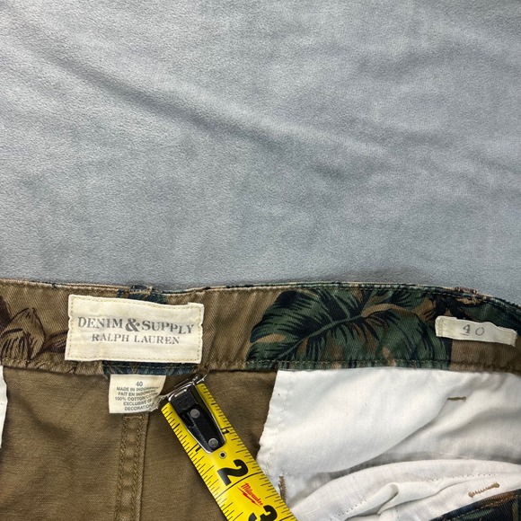 Denim Supply Ralph Lauren Men's Shorts Floral Print Size 40 - Picture 3 of 10